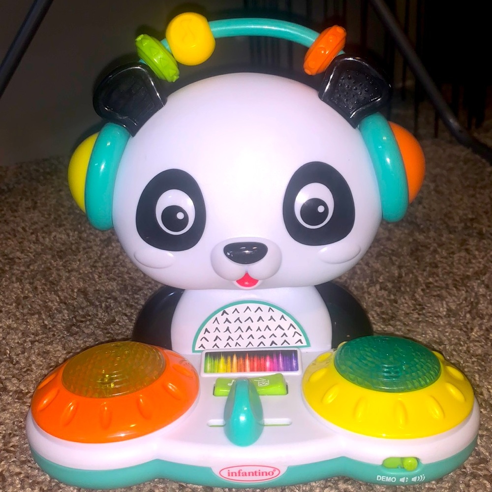 A toy for 6months +
